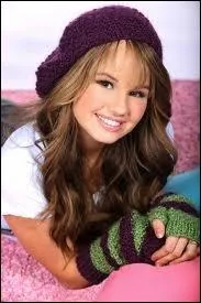 Parmi ces chansons laquelle n'est pas celle de Debby Ryan ?