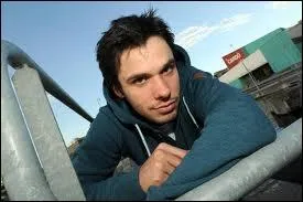 Qui est ce chanteur ?