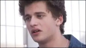 Qui n'allait plus  l'cole ?