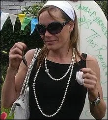 Comment s'appelle ce collier mi-long de 55 cm ?