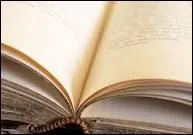 Qui a crit  Le collier de la reine  ?