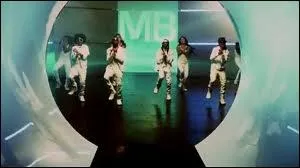 De quel clip vido cette photo est-elle extraite ?