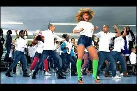 Quel est le titre du clip vido de cette photo ?