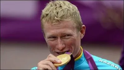 Coureur cycliste d'ethnie russe et de citoyennet kazakh, il remporte l'or en 2012,  Londres, en cyclisme sur route. Suite  cette victoire, il annonce qu'il prendra sa retraite  la fin de ces jeux.
