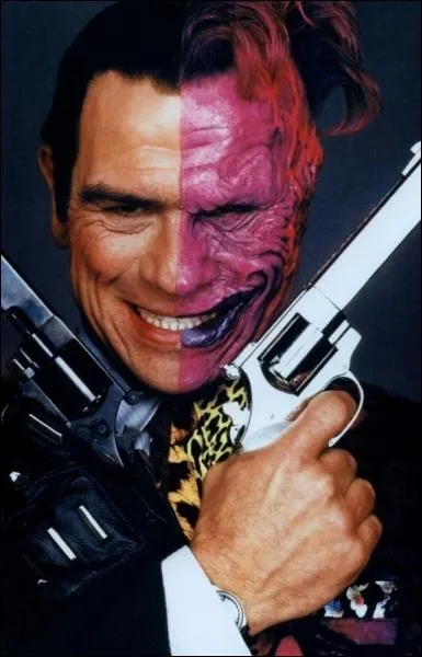 Joel Schumacher en 1995 sort un nouveau  Batman' avec Val Kilmer Jim Carrey, Tommy Lee Jones, Nicole Kidman ; peu de succs pour :