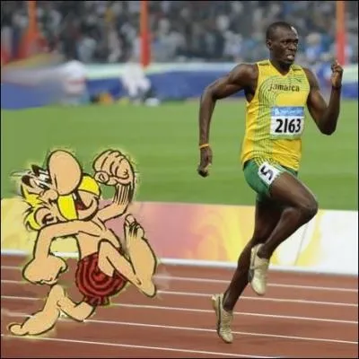 O, se trouve notre ami, essayant de battre au finish le redoutable   Eclair   Usain Bolt ?