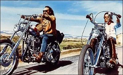 Quel fut le film emblmatique, ralis en 1968, o deux protagonistes partent  la dcouverte de , l'Amrique  moto, en empruntant cette clbre route ?