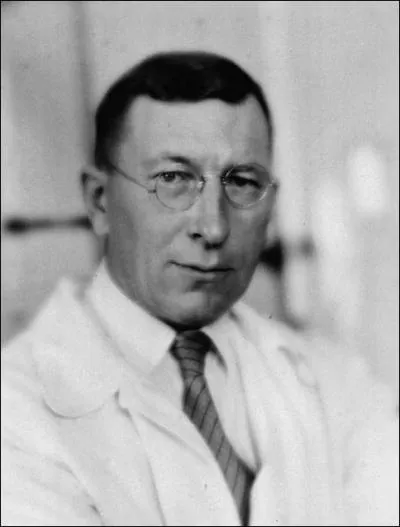 Le 27 juillet 1921, un mdecin canadien et son assistant isolent une hormone pancratique appele l'insuline. Cette dcouverte constitue une rvolution mdicale dans le traitement du diabte.