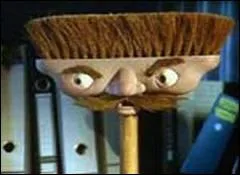 Quel est le nom du balai brosse qui travaille aux archives ?