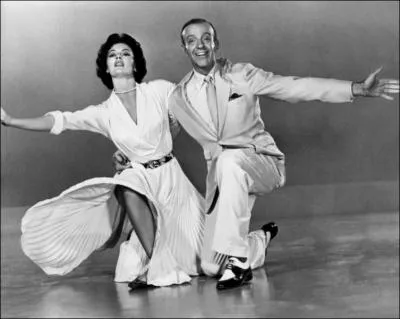 Une vedette du music-hall tombe dans l'oubli parvient, grce  la complicit de deux amis,  revenir sur le devant de la scne en faisant un triomphe  New-York.