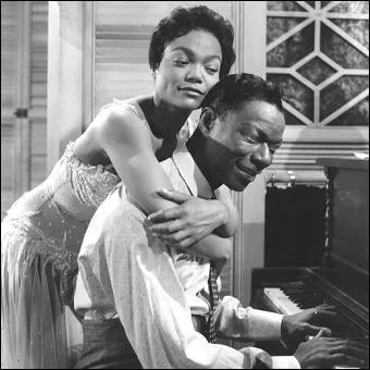 A Memphis, le fils d'un pasteur rencontre une chanteuse qui l'engage comme accompagnateur. Cette fonction aura pour consquence le reniement de sa famille.