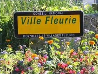 Combien de fleurs Boulogne-sur-Mer a-t-il au  concours des villes et villages fleuris  ?