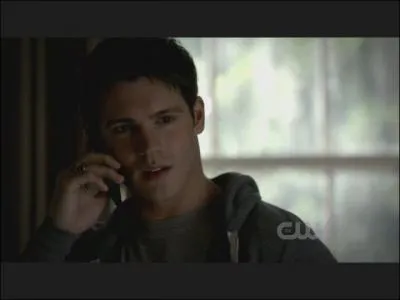 De qui va-t-il se rapprocher dans la saison 2 ?