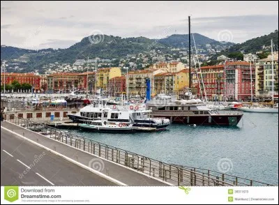 Quel est le nom du port de Nice ?