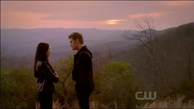 O Elena rvle-t-elle  Stefan qu'elle n'a jamais voulu tre un vampire ?