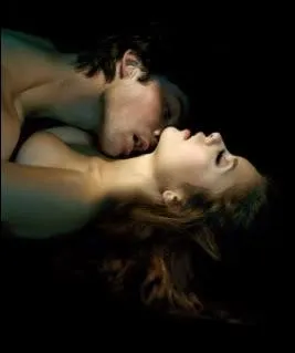 Dans la saison 3, que dit Damon  Elena aprs qu'elle se soit fait mordre par Stefan ?