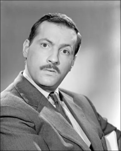 T'aurais vu la gueule de l'autre lorsque je lui ai servi un buffet froid au bon plaisir de Nelly et M. Arnaud. Bonjour l'angoisse ! Mais j'en fus quitte pour une simple garde  vue.