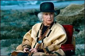 Plusieurs films fran�ais ont adapt� des romans d'Agatha. Dans celui-ci, c'est la grande Danielle Darrieux qui se fait assassiner. Quel est le roman dont le th�me est la jalousie ?