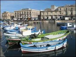 Quelle ville voulait revoir Henry Salvador ?