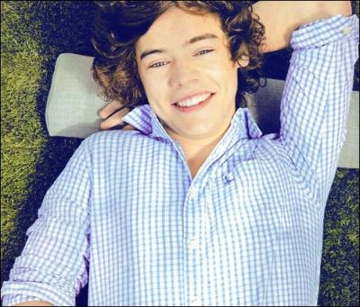 Il tait aussi dans un groupe,  White Eskimo , mais qu'y faisait-il ?