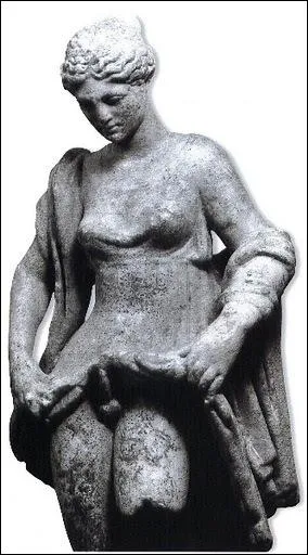 Quelle tait la particularit de Stanislawa Walasiewicz, athlte polonaise, coureuse du 100 mtres ?