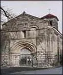 Plaizacais et Plaizacoises, près de Cognac, vous serviront de guides pour visiter la magnifique église romane Saint-Hippolyte, inscrite aux monuments historiques depuis 1987.