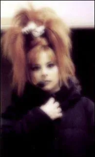 Quel est le nom de son frre dcd ?