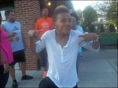 Quel est son vrai nom (et prnom) ?