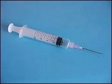 Le premier vaccin efficace sera test en 1796 par :