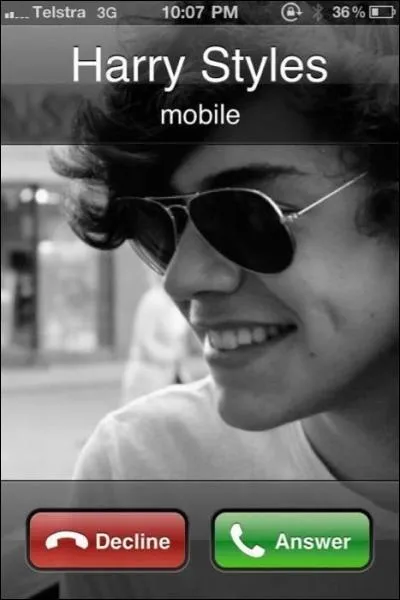 Est-ce que le nom affich est le vrai ?