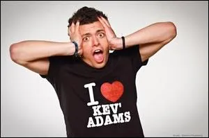 Est-ce qu'Adams est son vrai nom de famille ?