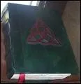 Comment s'appelle leur grimoire ?