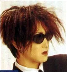 A quel groupe appartient ce membre ?