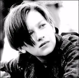 Comment s'appelle Edward Furlong dans  Simetierre 2  ?