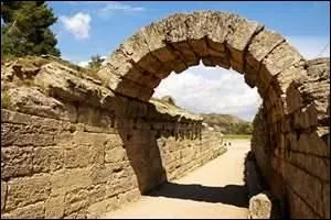 Et c'est la course, (... ) plus (... ) des jeux ! ...