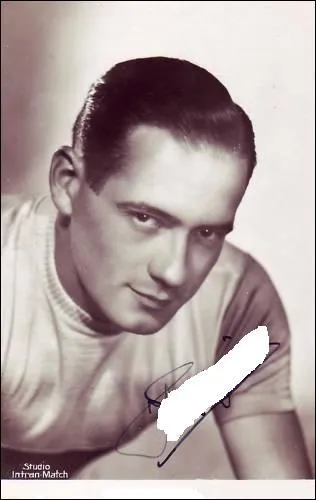 Champion olympique sur piste en poursuite par quipe en 1936 il est dcd en 1991  77 ans. Il portait le mme nom qu'un sculpteur de la Renaissance qui est galement le nom d'un poisson. Lequel ?