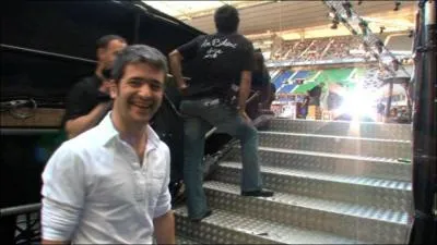 Pour quel chanteur Grgoire a-t-il fait la 1re partie au stade de France ?