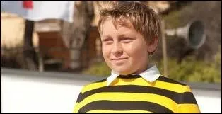 Moi je suis dans le 2 :