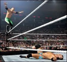 Quel tait le finisher de Kaval  la WWE ?