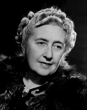 Compltez : Agatha Christie a crit... qui appartient au genre...