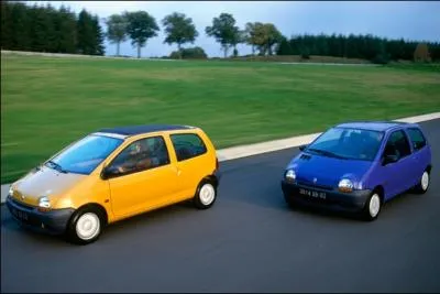 Quelle est cette petite Renault aux couleurs  flashies , sortie en 1993 ?