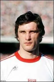 Qui fut le capitaine de l'quipe polonaise en Coupe du monde 1982 ?