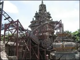 Quelle est cette attraction ?