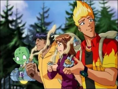 Dans la srie  Martin Mystre , les personnages ont chacun leurs manies. Laquelle n'en n'est pas une ?