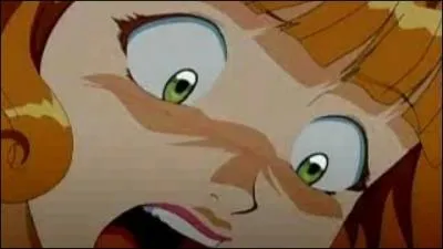 Dans l'pisode  La Maldiction Du Miroir , quel vu Darla fait-elle ?