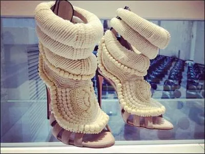 Qu'ont de particulier ces chaussures, pas forcment lgantes ?