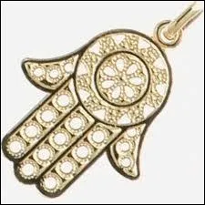 Comment s'appelle cette main qui protge du mauvais oeil ?