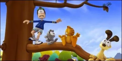 Dans l'épisode "Chat perché", combien de personnes se retrouvent finalement coincées dans l'arbre ?