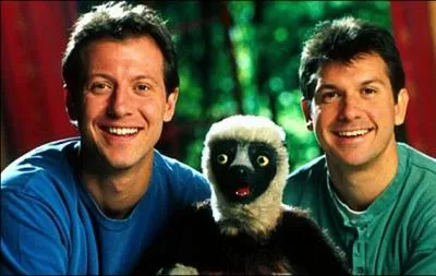 Avec qui Zoboomafoo raconte-t-il ses aventures ?