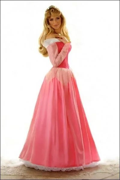 C'est le baiser d'un prince qui la tirera de son sommeil !